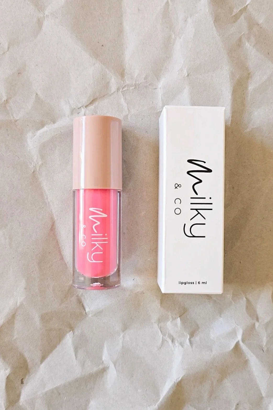 Lipgloss teinté electrick pink Milkyco boutique